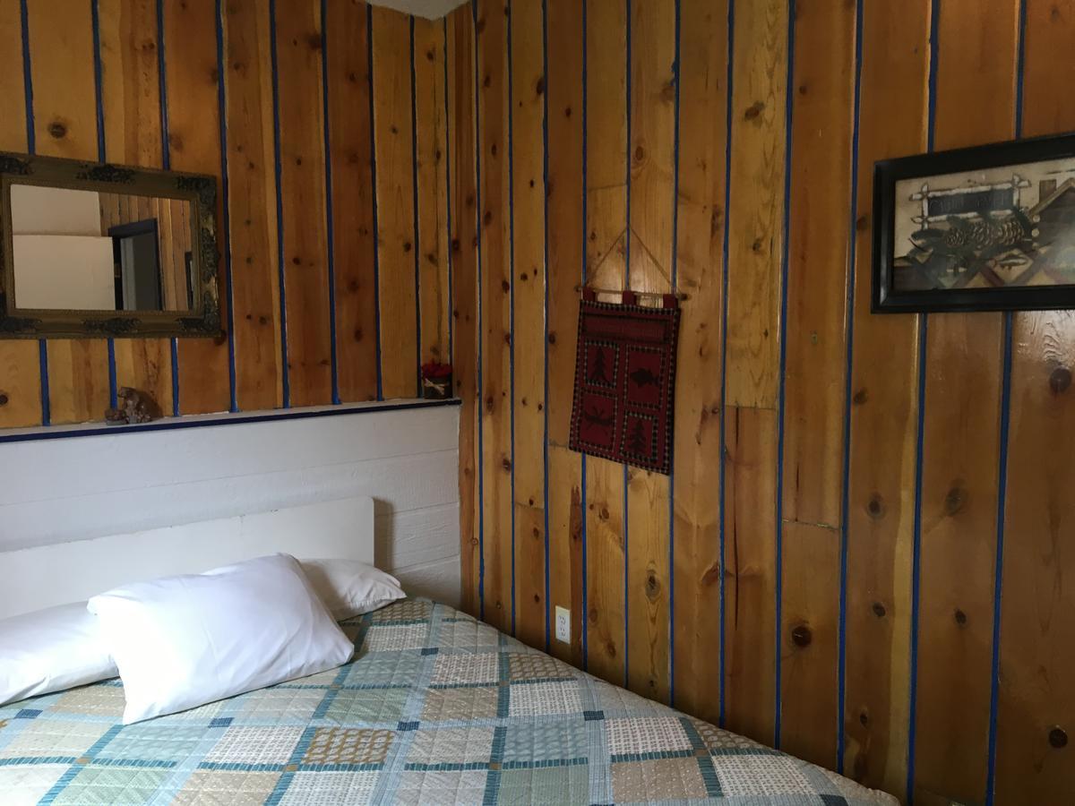 Midway Motel Caliente Εξωτερικό φωτογραφία